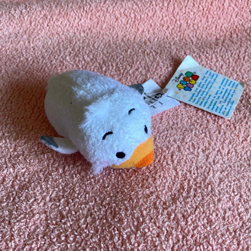NWT Scuttle Tsum Tsum